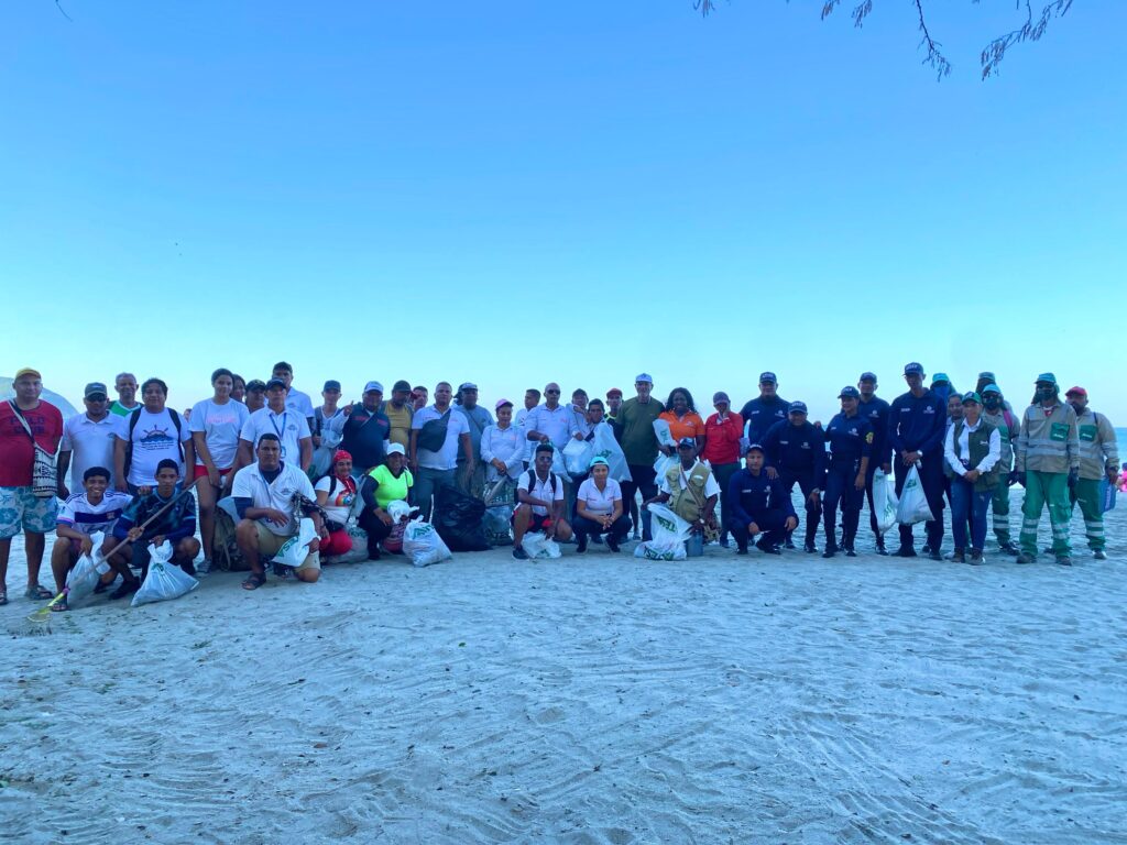 Limpian Y Oxigenan Playas De Santa Marta Para Recibir Los Turistas