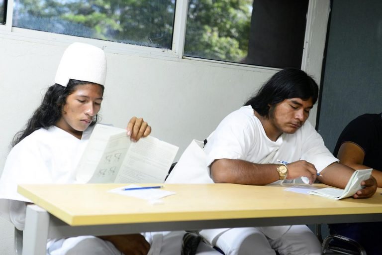 Arhuacos tendrán ‘universidad’ para formar Mamos
