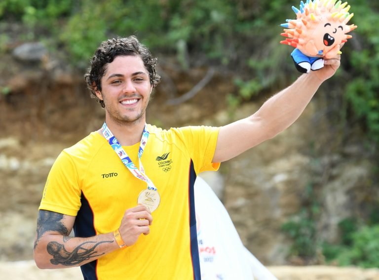 Rafael Gutiérrez Villegas es el único que ‘bajando’, subió al podio