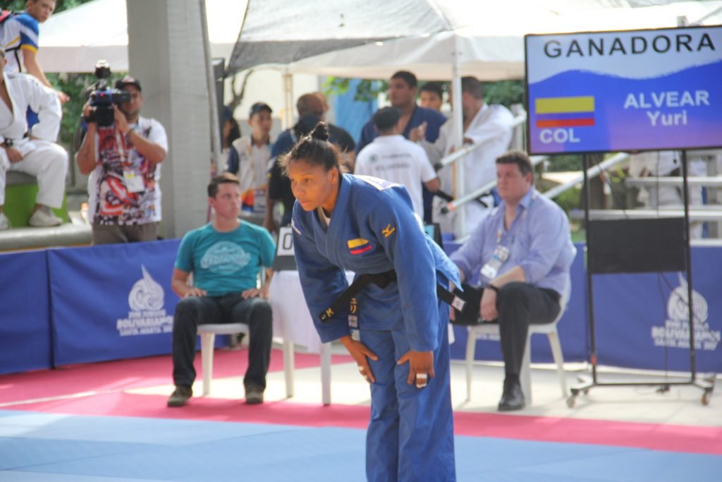 Yuri Alvear vino de Tokio a los Bolivarianos y pasó de largo