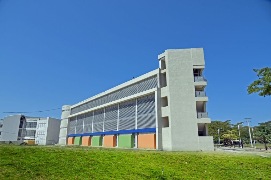 El nuevo edificio de aulas en Unimagdalena que hace homenaje al río Magdalena