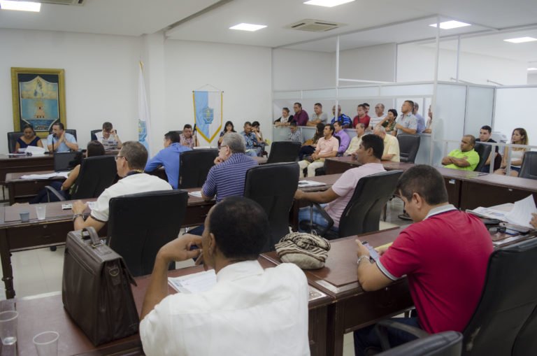 Conductores del Transporte Público de Santa Marta viven la guerra de los centavos