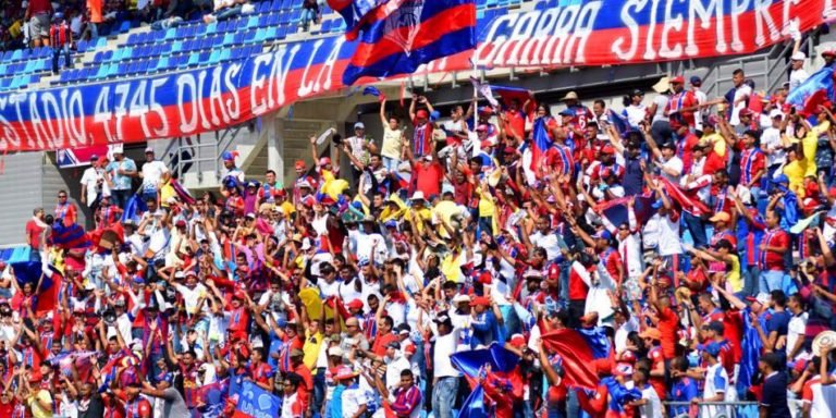 Las barras del Unión pueden acceder a tribunas de norte y sur