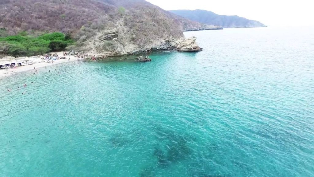 Bahía Concha cerrada temporalmente para sacar invasores de predios del Parque Tayrona