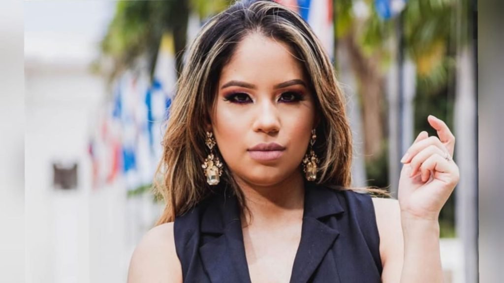 Katia Arcia la samaria maquilladora de estrellas