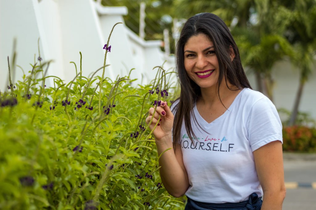 Lúcida: Camisetas con mensajes inspirados en mujeres valientes