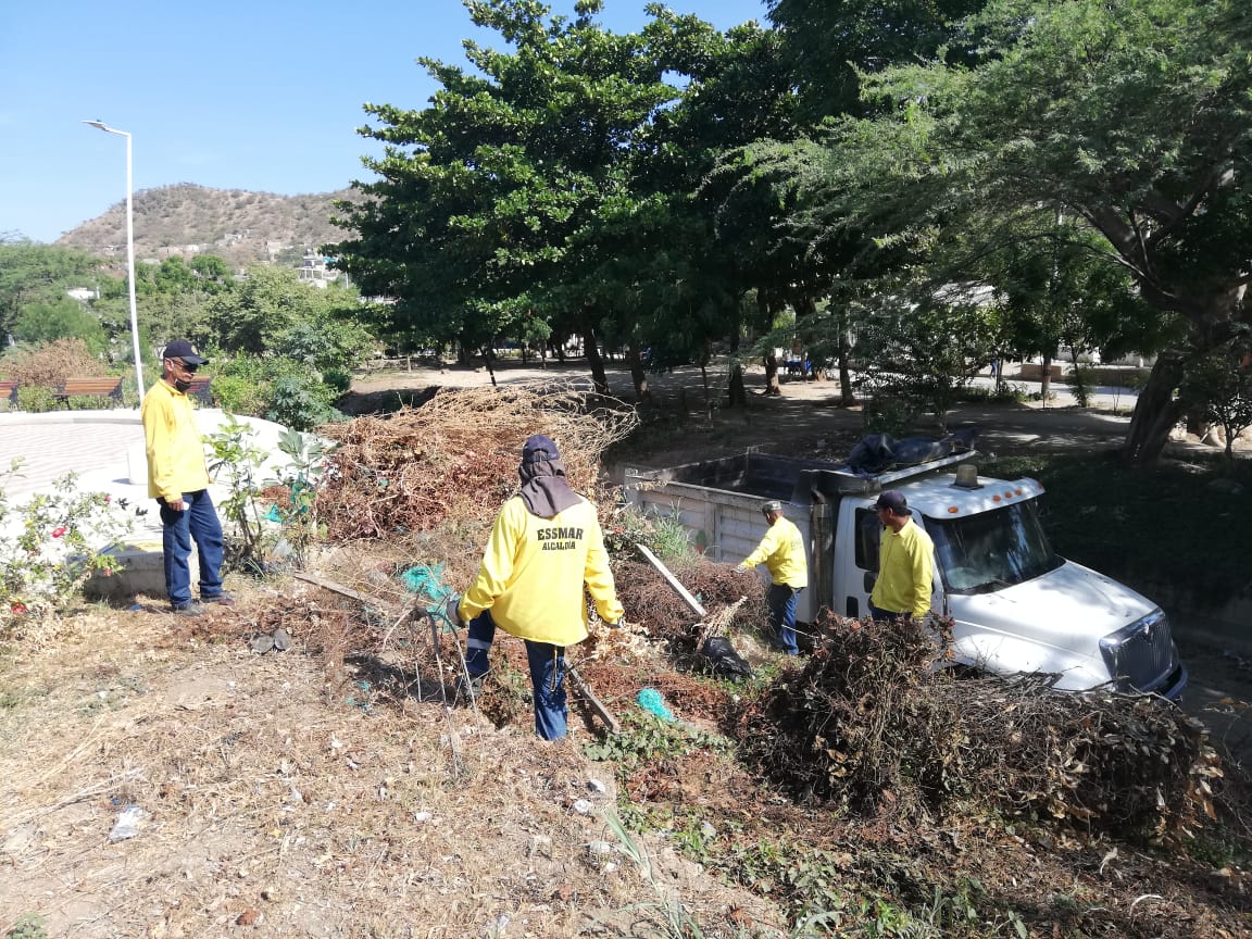 Centro de Vida del Adulto Mayor esta%CC%81 limpio gracias a trabajos de la Essmar 5