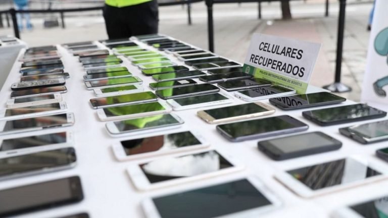Policía entregará celulares que habían sido robados en Santa Marta
