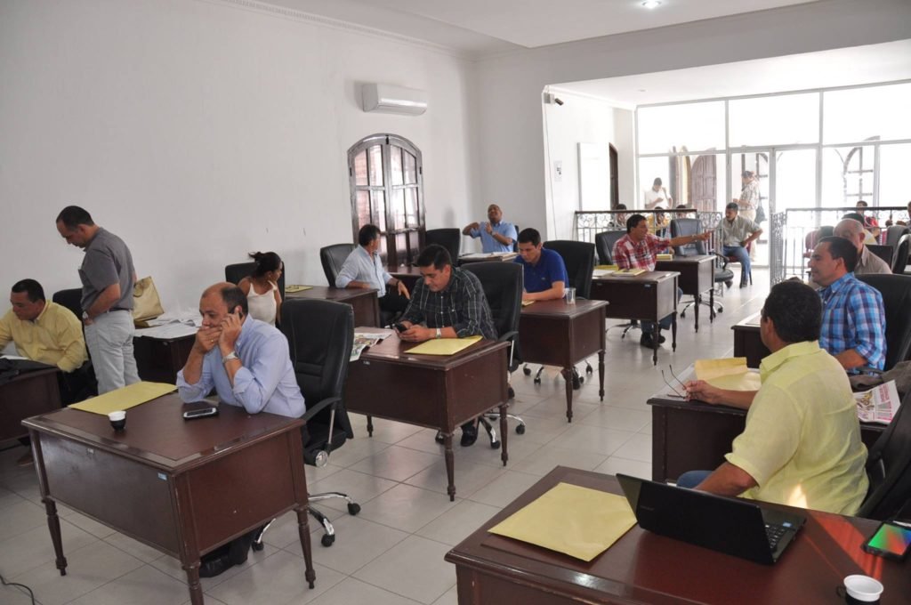 La paupérrima participación de las mujeres en la política magdalenense