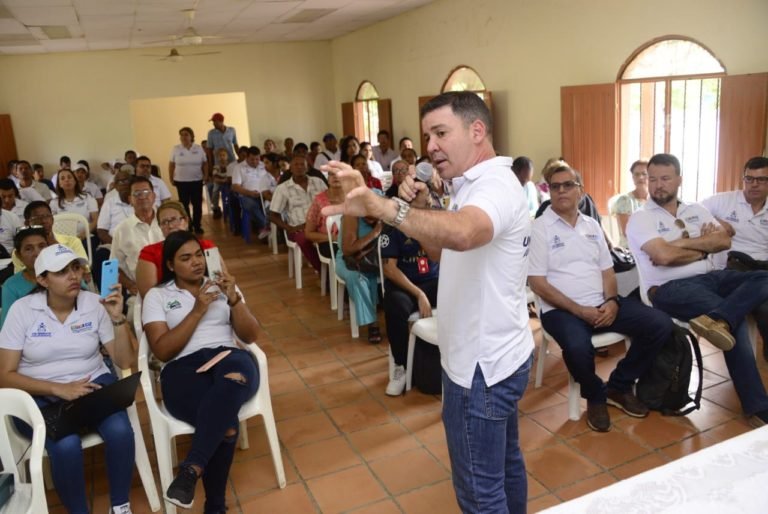 Gerente de la Essmar dejó en entredicho gestión de Ingrid Aguirre