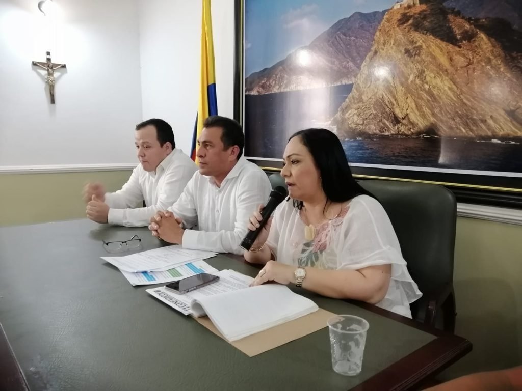 Diputados pelean puesto de contralor como si ellos fueran los candidatos