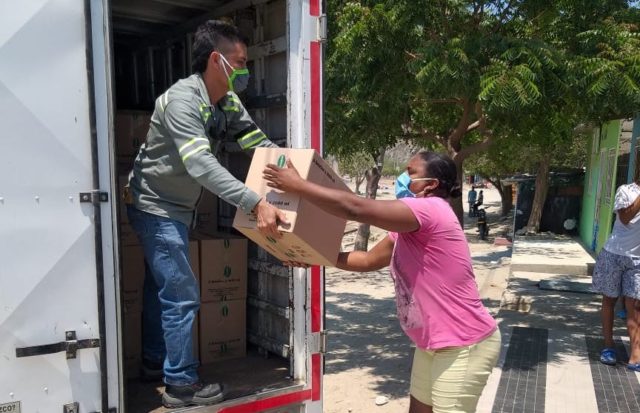 Trabajadores Daabon mercados 2 e1588369225256