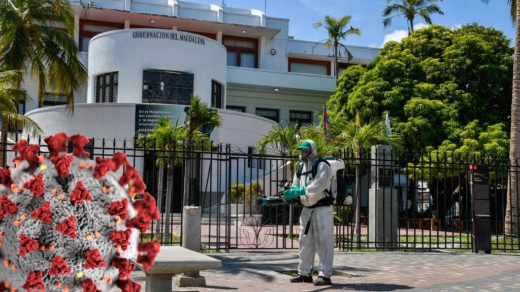 Por COVID-19, a cuarentena dos empleados más de la Gobernación