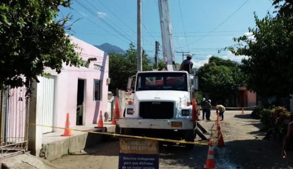 Le quitan la energía a una finca que no pagaba facturas desde hace 9 años