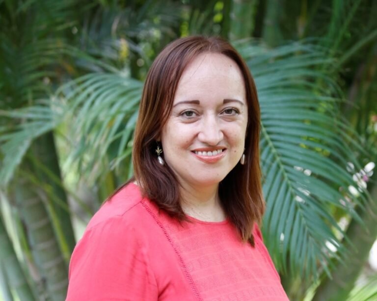 Una samaria Decana de Enfermería recibió distinción internacional