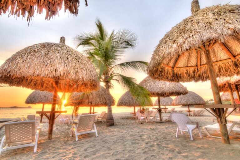 Cero y van dos: Cobro de “descorche” por consumir pescado en la playa