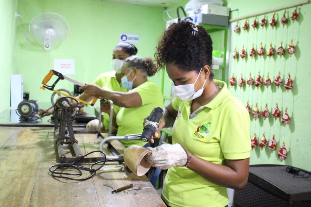 Artesanos del Magdalena recibieron millonaria inversión para emprender