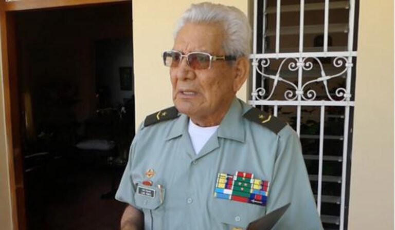 Adiós al Dragoneante Pinto, historiador de la Patria y del Libertador