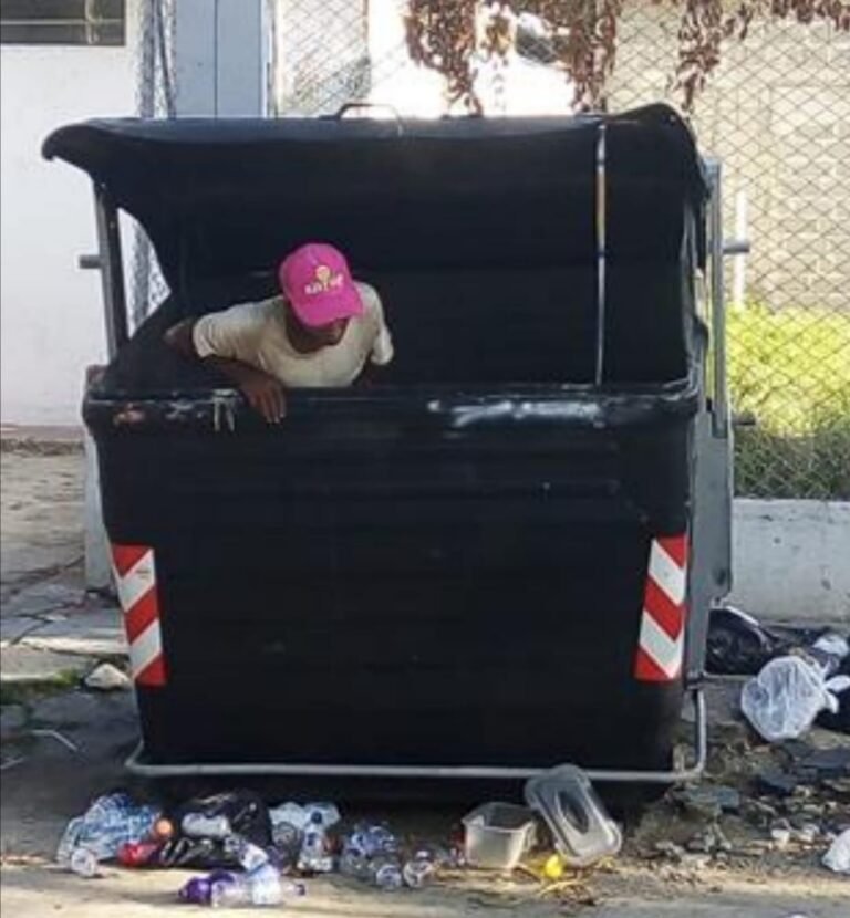 Comisión accidental revela: Contenedores de basuras como dormitorios