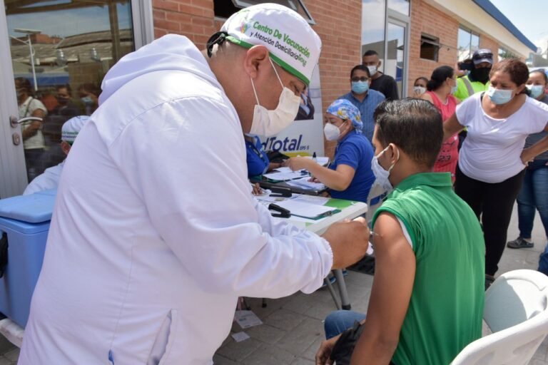 “Voy De Una Por mi Vacuna” contra el covid-19 en Santa Marta