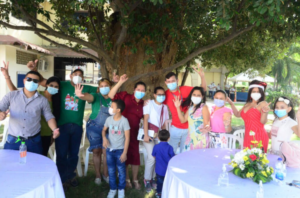 Bailes, juegos y mucho más, en la fiesta navideña Unimagdalena