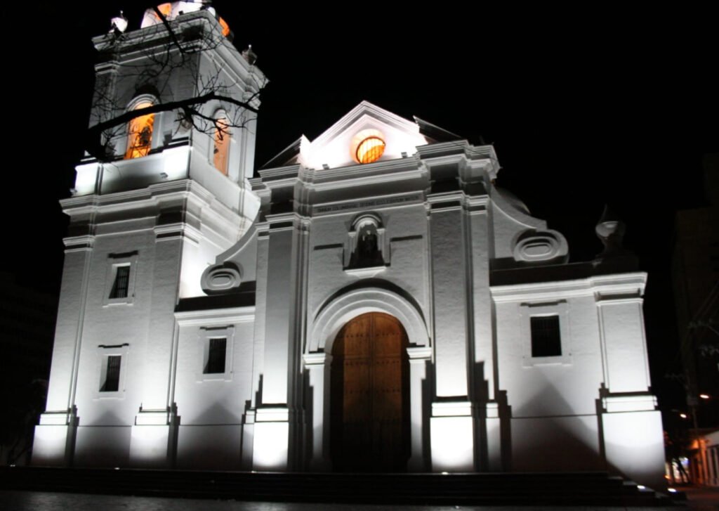Histórica Catedral de Santa Marta, declarada Bien Nacional y Patrimonial