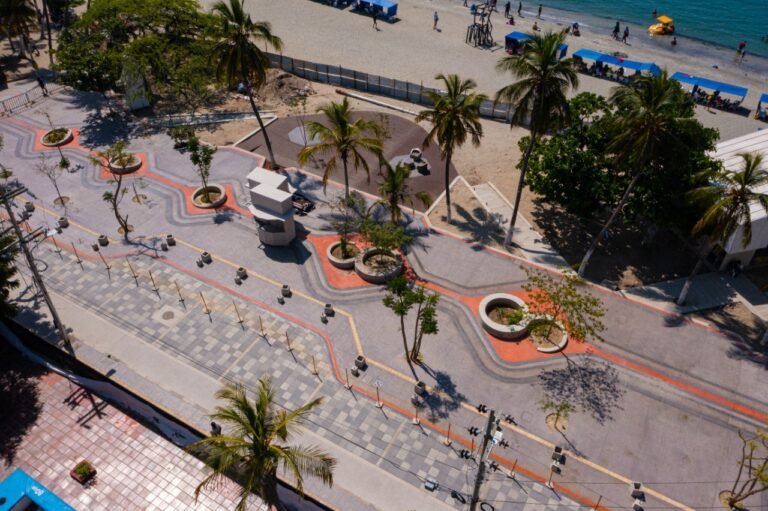 En un 87% avanza la remodelación del Camellón de El Rodadero