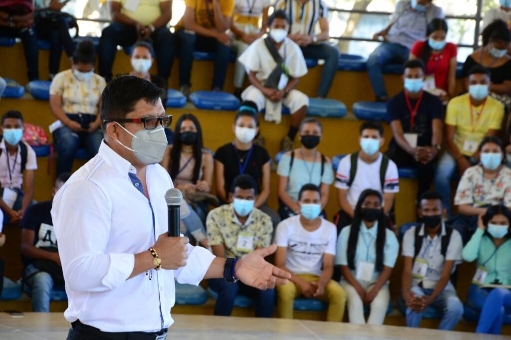 Rector Pablo Vera dio la bienvenida a los jóvenes de Talento Magdalena