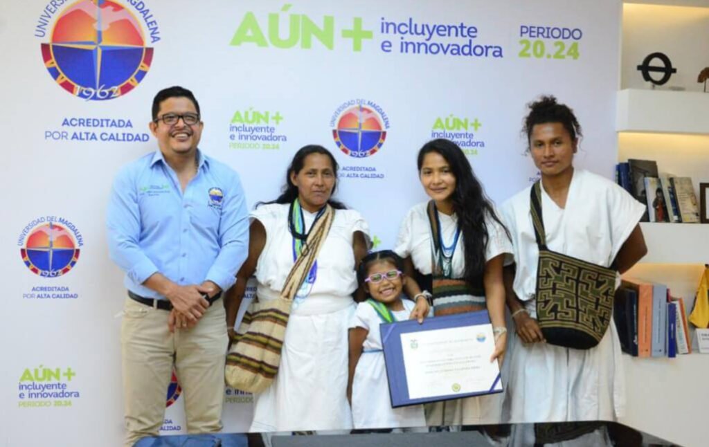 Primera indígena Arhuaca recibe beca de Maestría en Unimagdalena