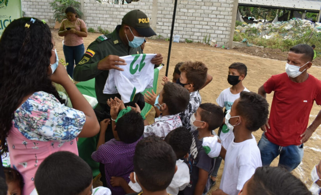 Inauguracion de la cancha de futbol