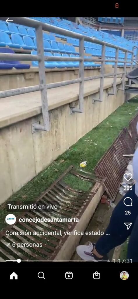 Secretario contra el Concejo por libertad de expresión en redes sociales