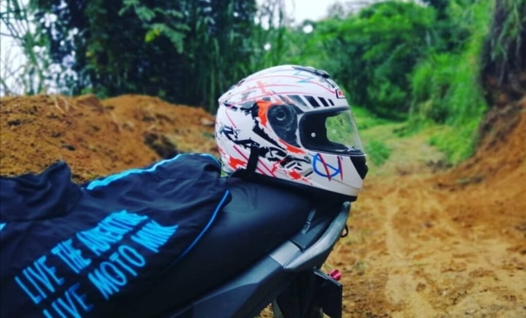 MotoMink, turismo aventurero en las montañas de la Sierra Nevada