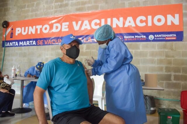 santa_marta_llego_al_70_de_vacunacion_y_podra_dejar_de_usar_el_tapabocas_en_espacios_abiertos_3