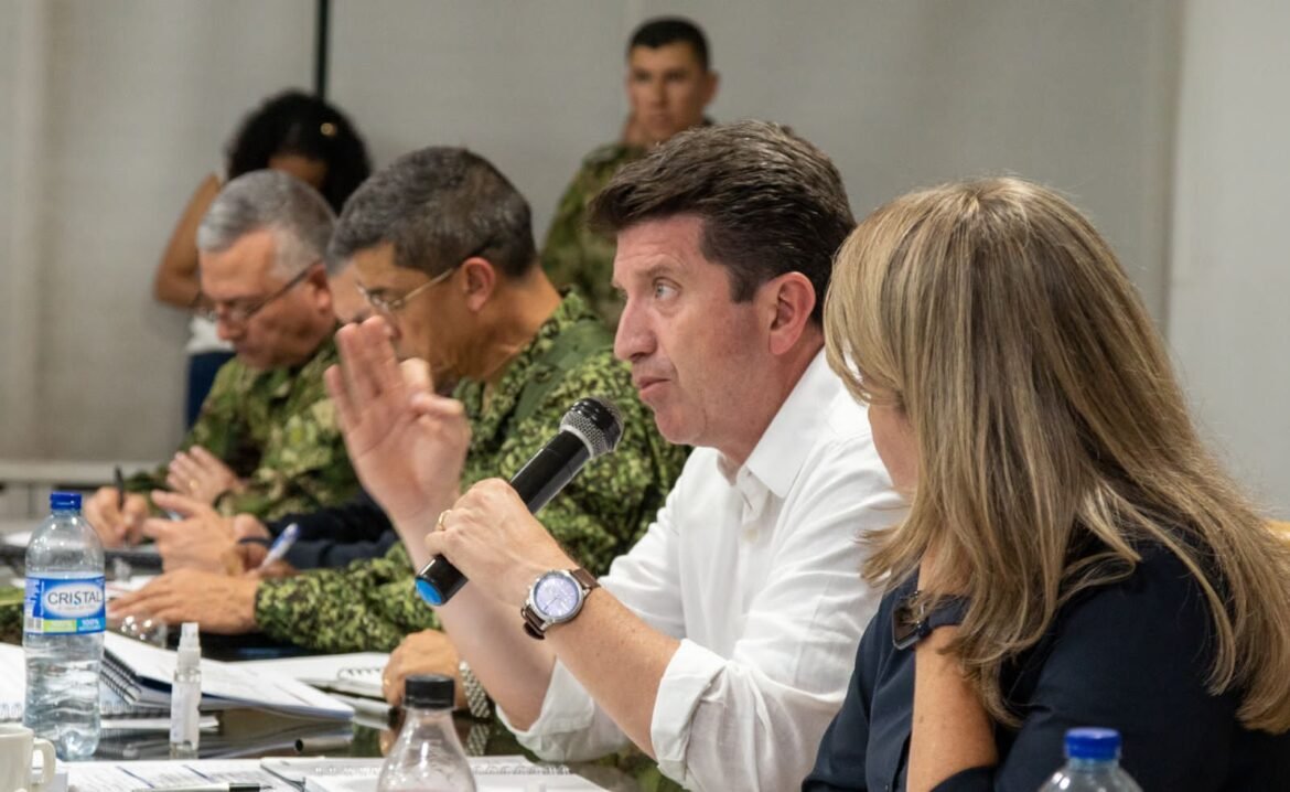 Ministro de Defensa en la reunión de seguridad en Santa Marta