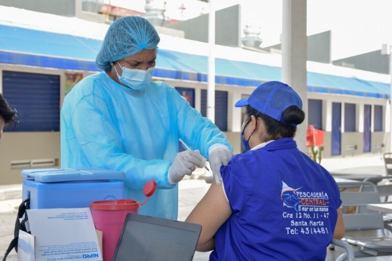 Si eres mayor de 18 ¡Ya puedes acceder a segundo refuerzo contra Covid!