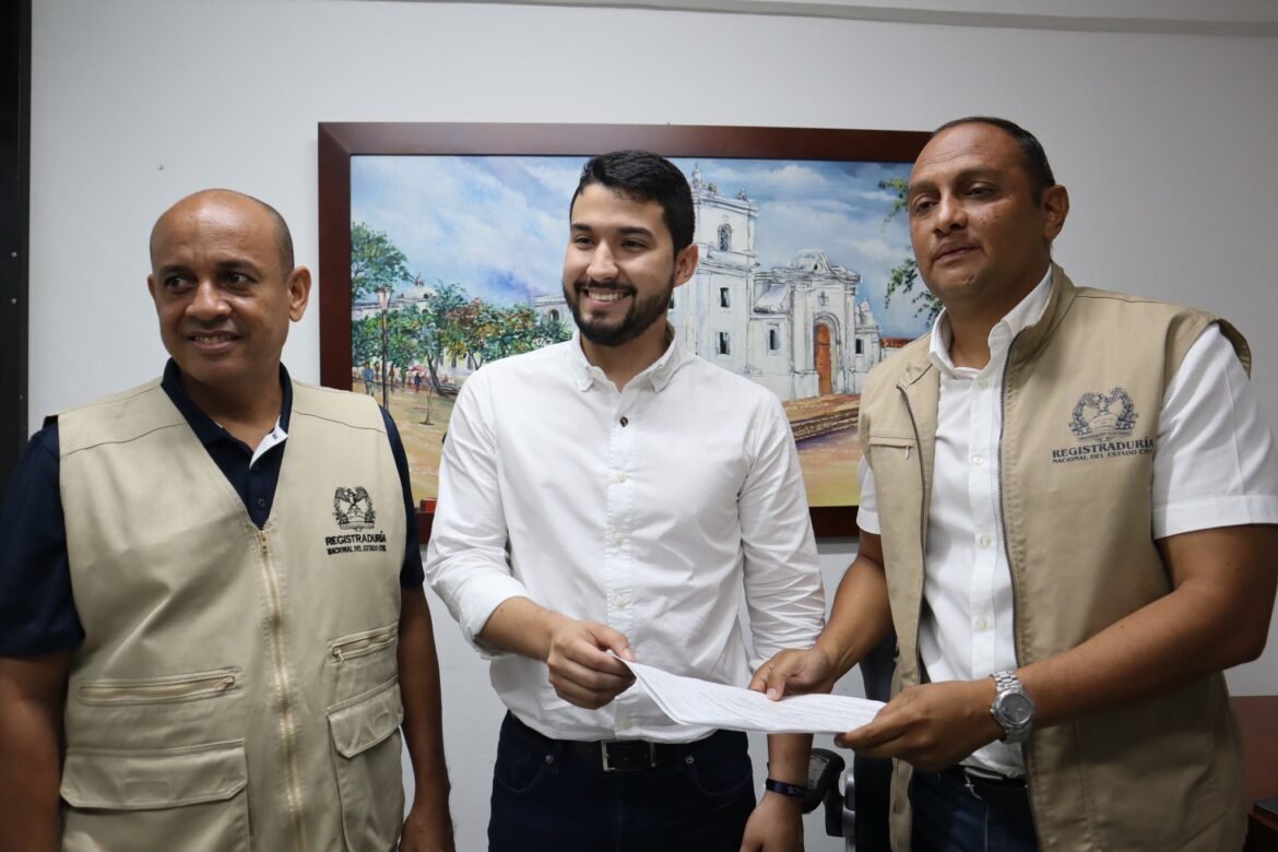 Freddy Pinzon a la alcaldía de Santa Marta