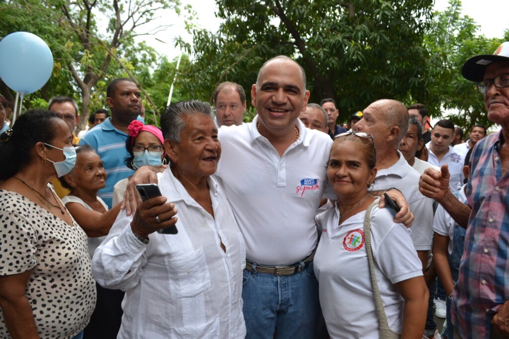 Carlos Pinedo sigue firme en su aspiración a la Alcaldía de Santa Marta