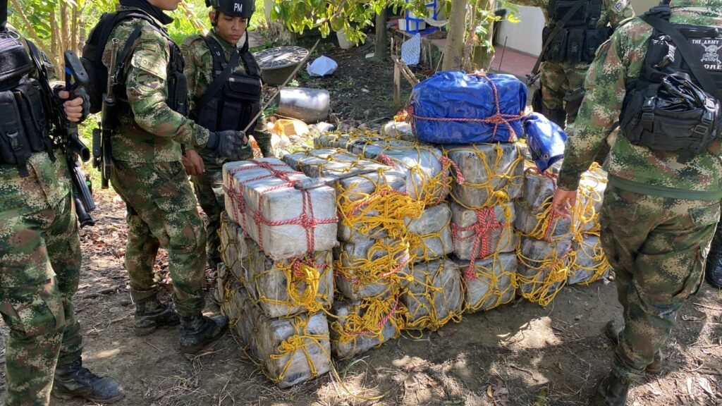 930 kilos de cocaína fueron incautados en Sitionuevo y Santa Marta