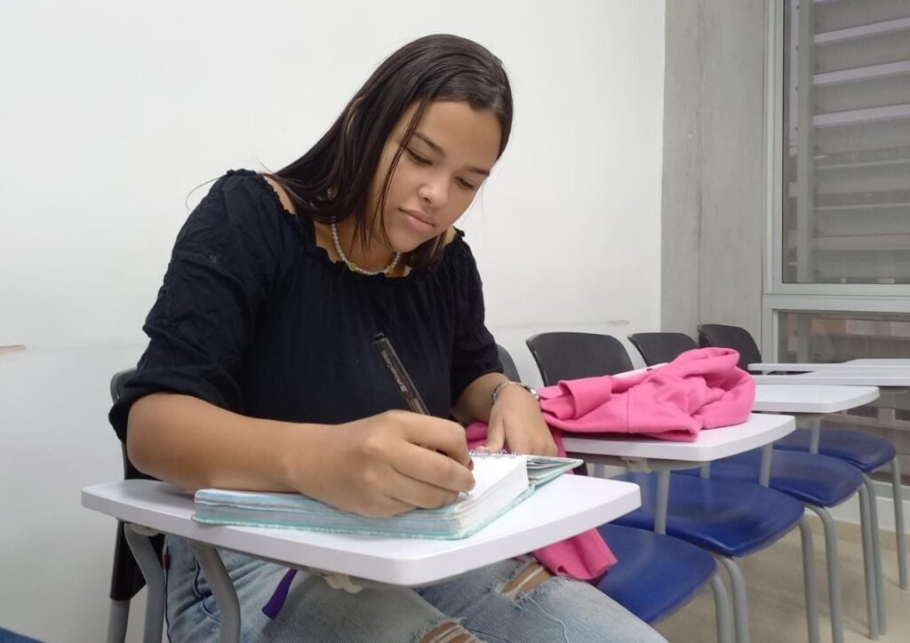 Emma, la caqueteña que cumple su sueño de estudiar en la Unimagdalena