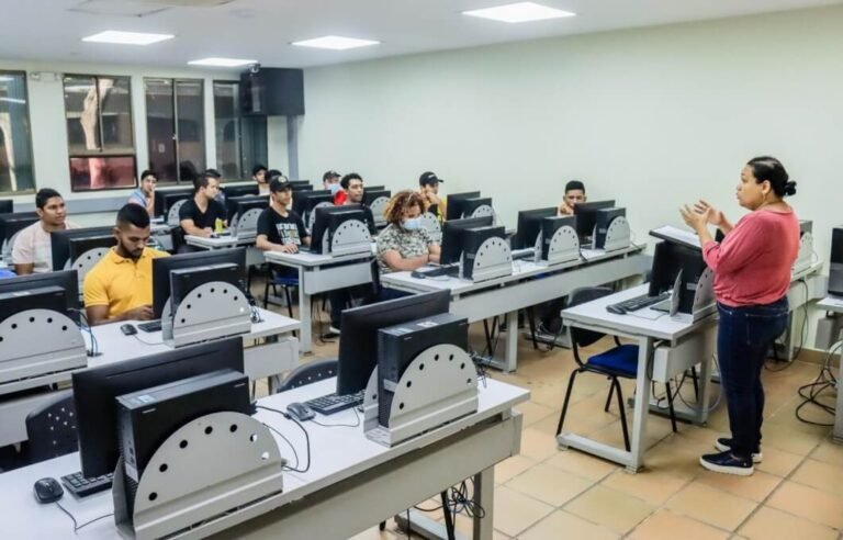 Unimagdalena logra la Acreditación en Alta calidad de Ingeniería de Sistemas