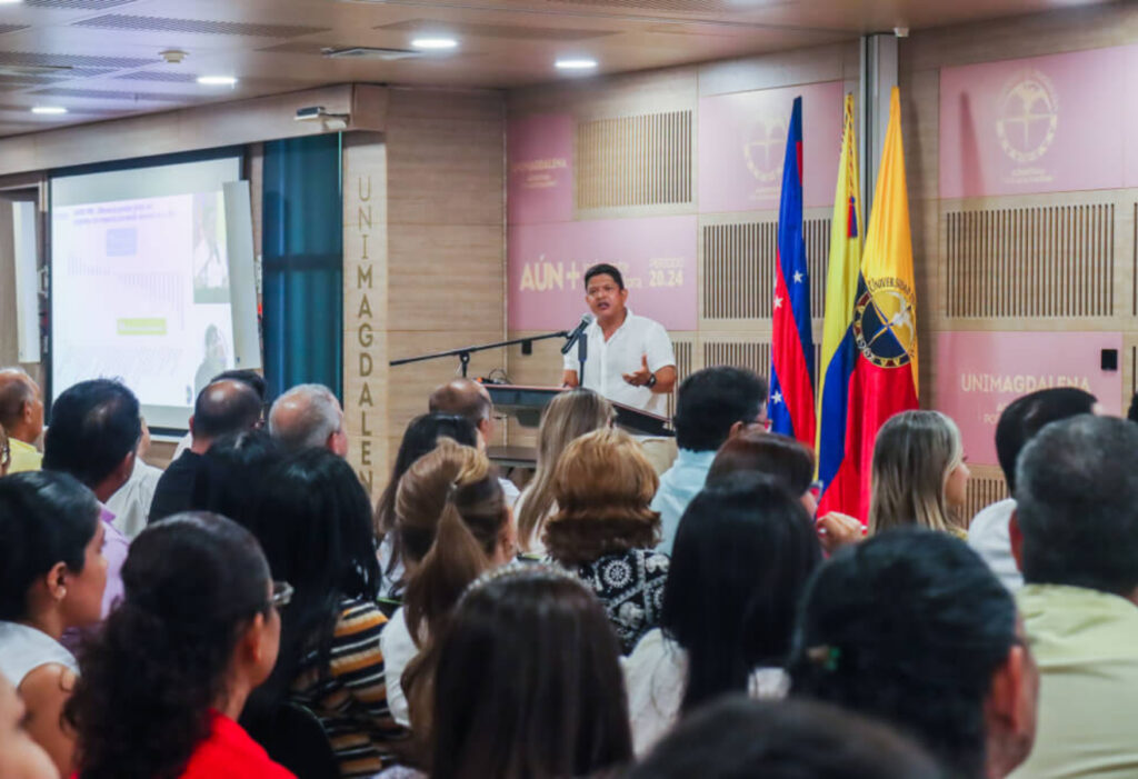 Retos de UNIMAGDALENA para 2023 rector Pablo Vera los socializo con docentes