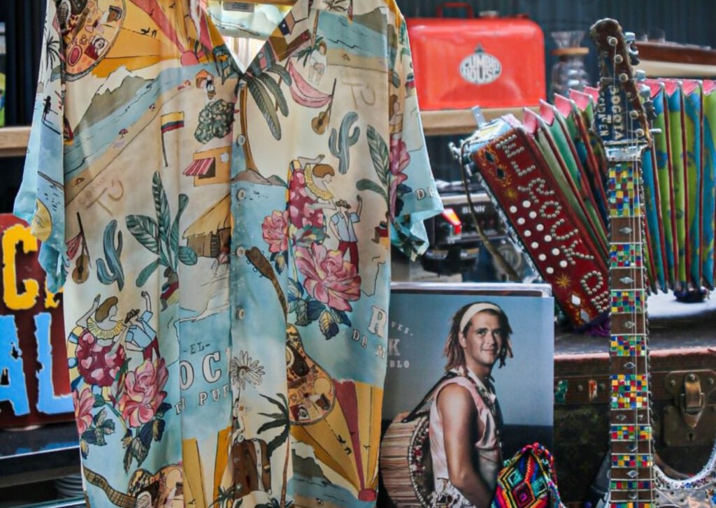 La colección de ropa de Carlos Vives inspirada en ‘el rock de mi pueblo’