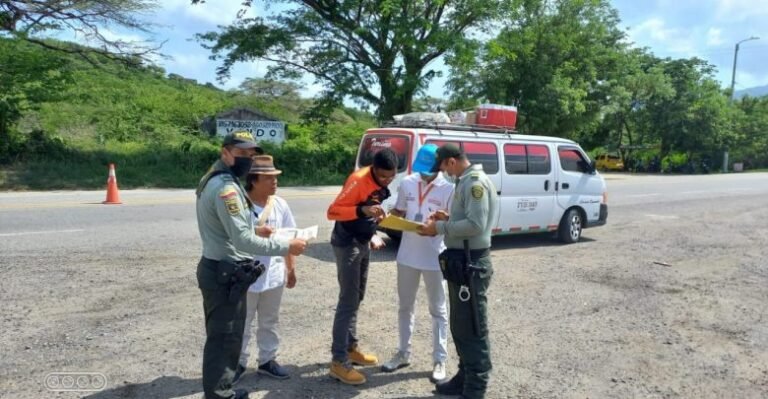 ¿Cómo sigue la lucha contra el turismo informal en Santa Marta?