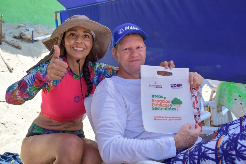 Jornada de conciencia ambiental en Playa Blanca y El Rodadero