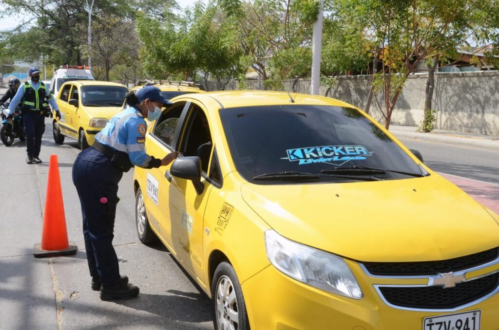 App ‘Buen Taxi’ le está dando duro a taxistas con calificación negativa
