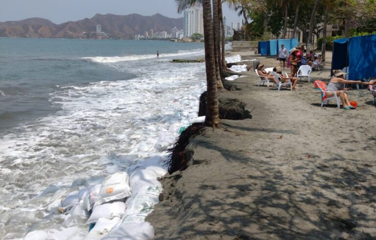 Erosión en Salguero: siete años exigiendo soluciones, pero nada de nada