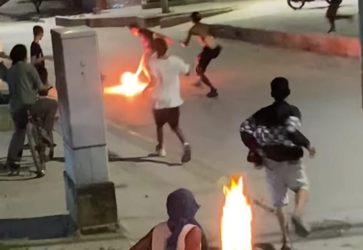 Bolas de Candela Pando