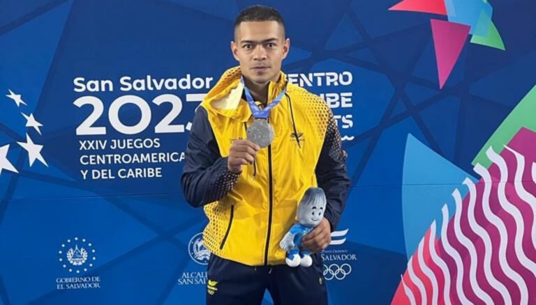 Guillermo otro karateca de Unimagdalena, plata en los Centroamericanos