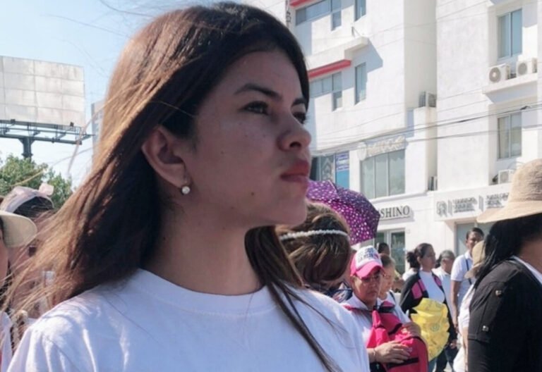 En Twitter Jennifer Del Toro denuncia ataque de funcionarios de la alcaldía