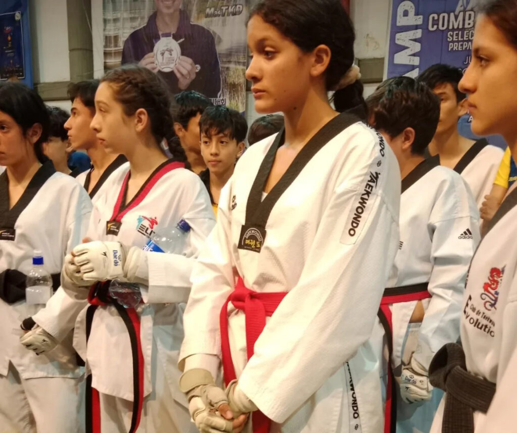La deportista de 12 anos representara al Magdalena en el Mundial Infantil de Taekwondo